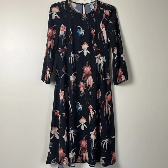H&M Orchid Floral Dress Size 8 - Picture 5 of 13